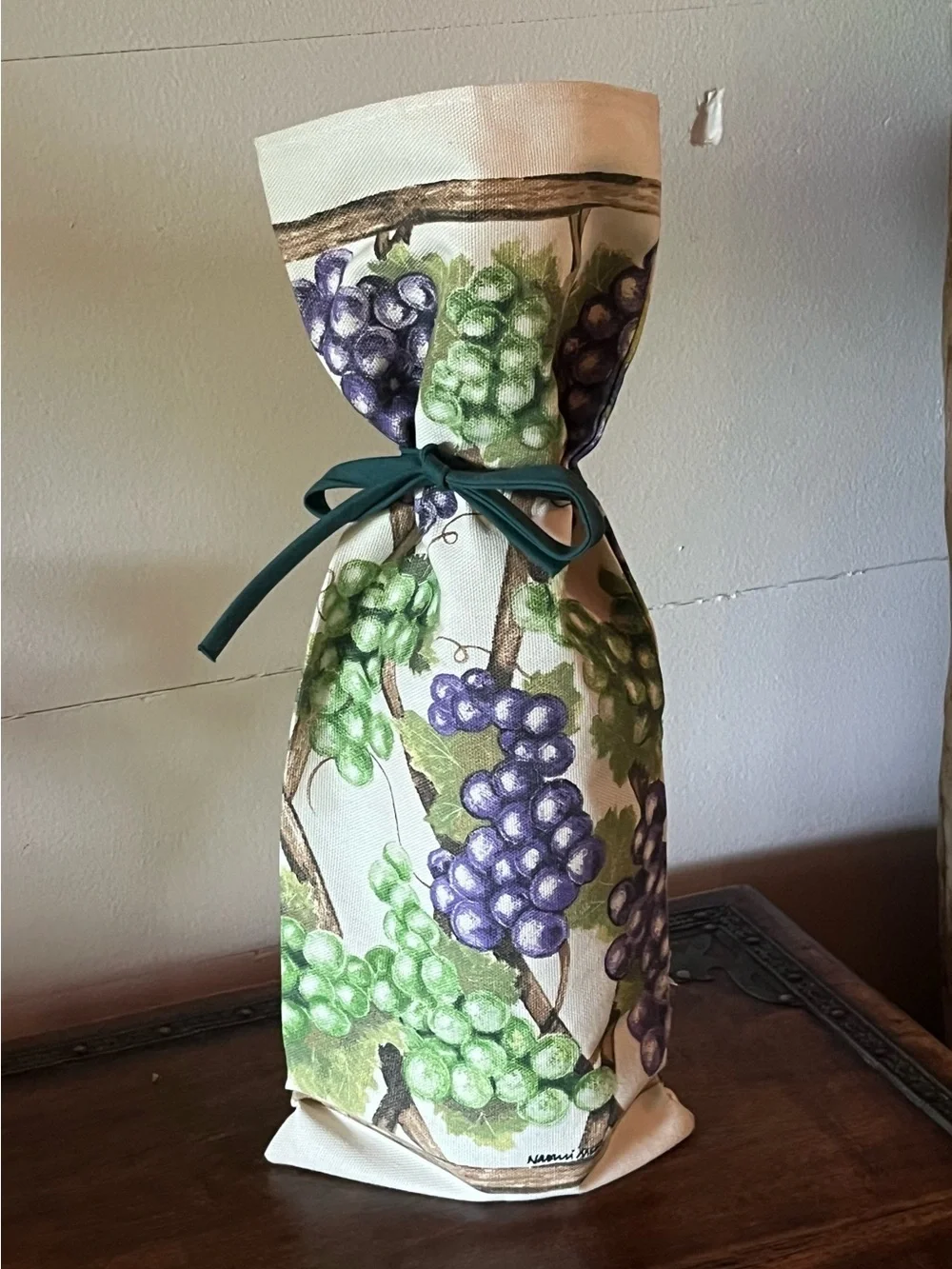 Vintage Wine Bottle Cloth Gift Bag Naomi McBride Artist Signed 2002